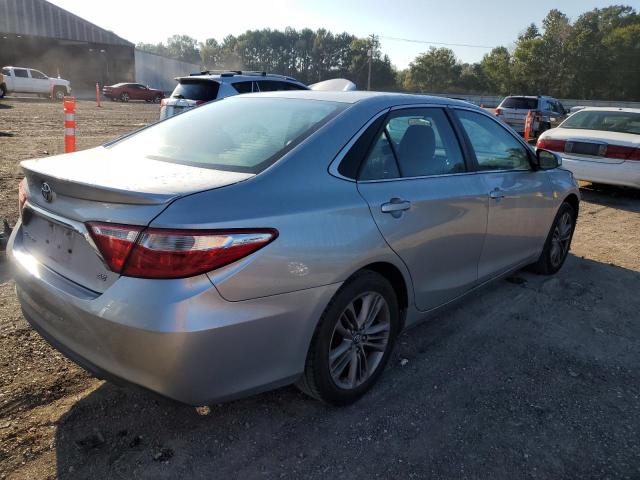 4T1BF1FKXHU738412 - 2017 TOYOTA CAMRY LE SILVER photo 3