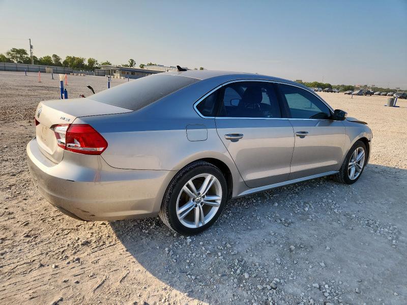 1VWBN7A3XEC088800 - 2014 VOLKSWAGEN PASSAT SE TAN photo 3