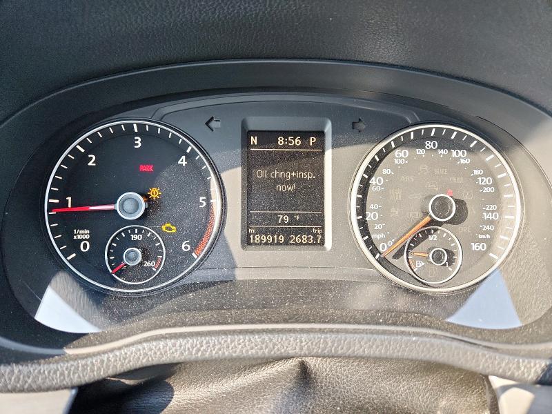 1VWBN7A3XEC088800 - 2014 VOLKSWAGEN PASSAT SE TAN photo 9