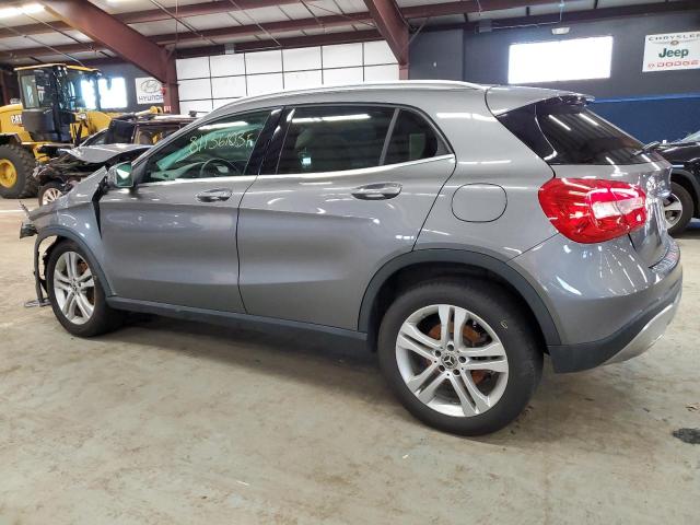 WDCTG4GBXJJ506755 - 2018 MERCEDES-BENZ GLA 250 4MATIC GRAY photo 2