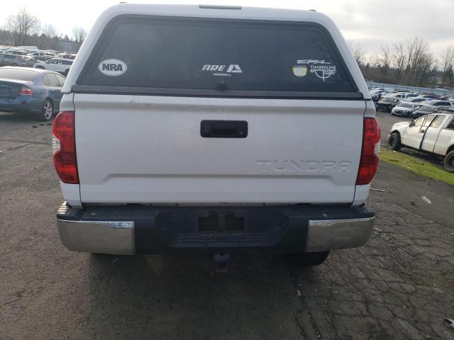 5TFUY5F10GX549772 - 2016 TOYOTA TUNDRA DOUBLE CAB SR/SR5 WHITE photo 6