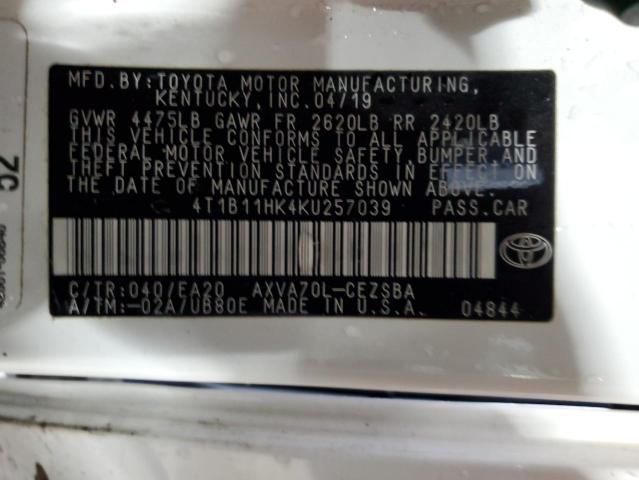 4T1B11HK4KU257039 - 2019 TOYOTA CAMRY L თეთრი ფოტო 12