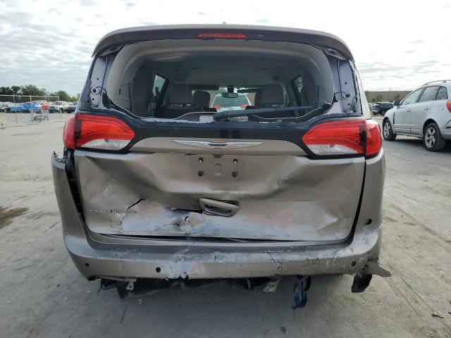 2C4RC1BG3JR128741 - 2018 CHRYSLER PACIFICA TOURING L TAN photo 6