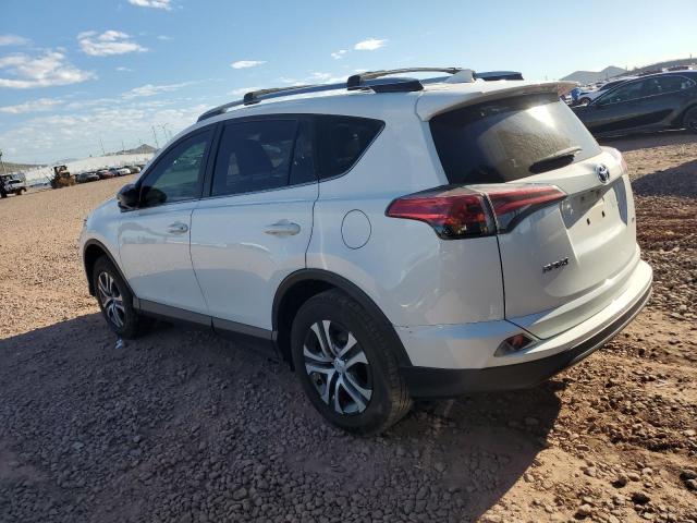 JTMZFREV4HJ143120 - 2017 TOYOTA RAV4 LE თეთრი ფოტო 2