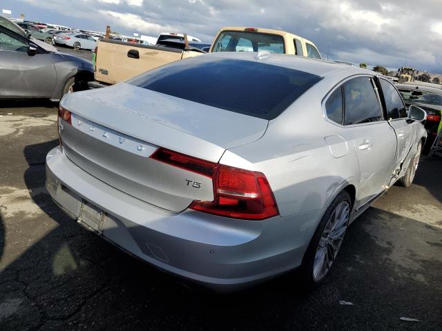 LVY982AK8JP016234 - 2018 VOLVO S90 T5 MOMENTUM SILVER photo 3