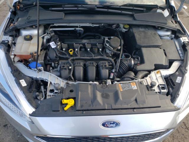 1FADP3F25FL229861 - 2015 FORD FOCUS SE SILVER photo 11