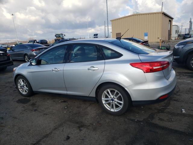 1FADP3F25FL229861 - 2015 FORD FOCUS SE SILVER photo 2