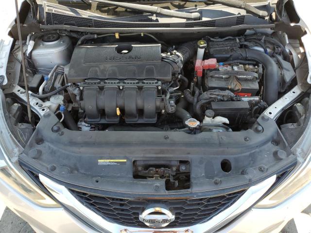 3N1AB7AP5JY247088 - 2018 NISSAN SENTRA S Silber Foto 11