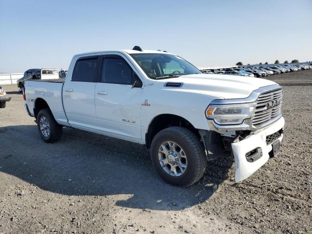 3C6UR5FL9RG262038 - 2024 RAM 2500 LARAMIE თეთრი ფოტო 4