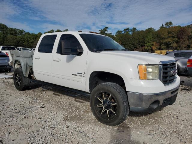 1GTHK636X9F183739 - 2009 GMC SIERRA K2500 SLT WHITE photo 4