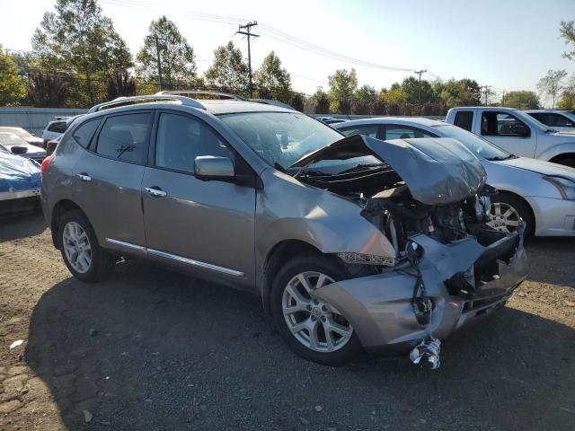 JN8AS5MV9DW611878 - 2013 NISSAN ROGUE S Մոխրագույն լուսանկար 4