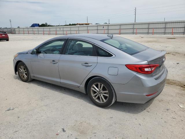 5NPE24AF8HH589839 - 2017 HYUNDAI SONATA SE SILVER photo 2