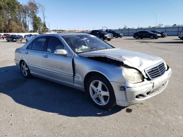 WDBNG70J55A450861 - 2005 MERCEDES-BENZ S 430 SILVER photo 4