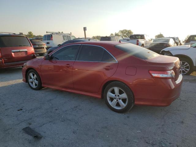 4T1BF3EKXBU609218 - 2011 TOYOTA CAMRY BASE RED photo 2
