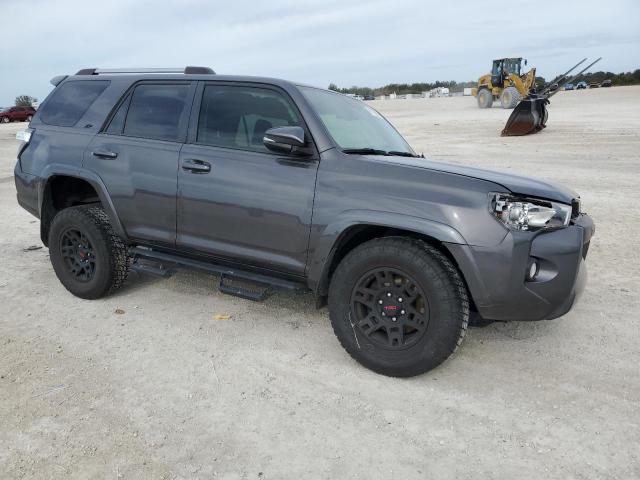 JTEBU5JR7K5682433 - 2019 TOYOTA 4RUNNER SR5 GRAY photo 4