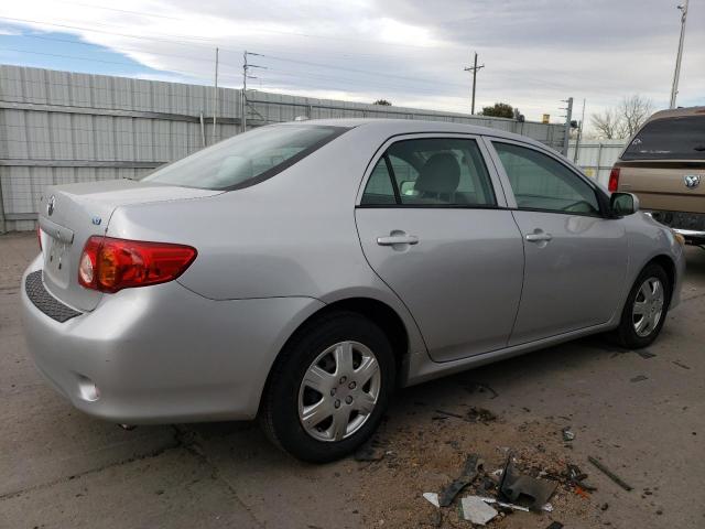 1NXBU4EE4AZ386436 - 2010 TOYOTA COROLLA BASE ვერცხლისფერი ფოტო 3