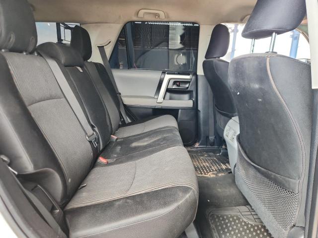 JTEZU5JR4A5008818 - 2010 TOYOTA 4RUNNER SR5 WHITE photo 10