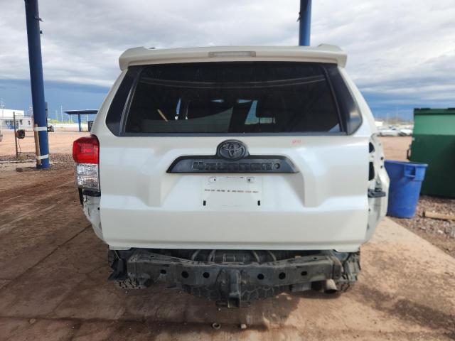 JTEZU5JR4A5008818 - 2010 TOYOTA 4RUNNER SR5 WHITE photo 6