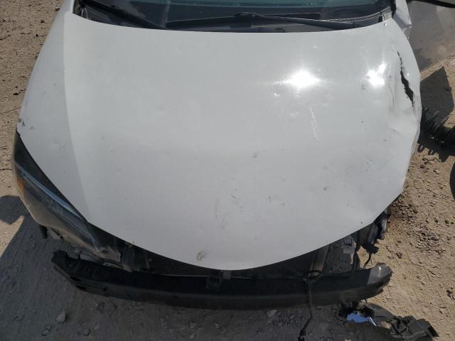 2T1BURHE7JC068353 - 2018 TOYOTA COROLLA L თეთრი ფოტო 11