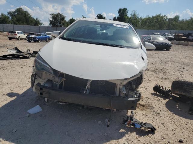 2T1BURHE7JC068353 - 2018 TOYOTA COROLLA L თეთრი ფოტო 5