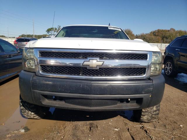 1GCEC14X57Z600920 - 2007 CHEVROLET SILVERADO C1500 CLASSIC WHITE photo 5