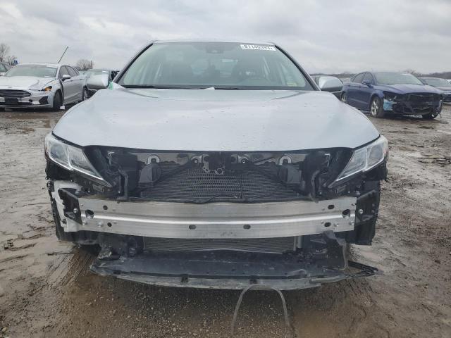 4T1L11AK6LU937587 - 2020 TOYOTA CAMRY LE SILVER photo 5