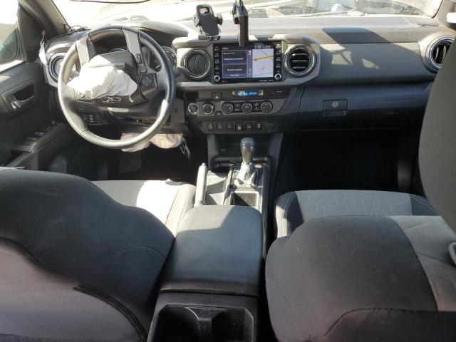 3TMCZ5AN6NM502395 - 2022 TOYOTA TACOMA DOUBLE CAB BLACK photo 8