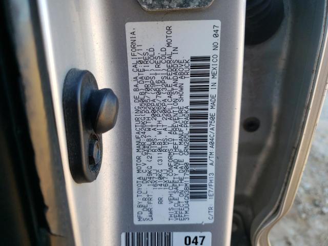 3TMJU4GN3BM117900 - 2011 TOYOTA TACOMA DOUBLE CAB PRERUNNER SILVER photo 13