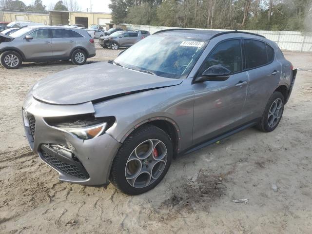 ZASFAKPN1J7B74146 - 2018 ALFA ROMEO STELVIO SPORT GRAY photo 1