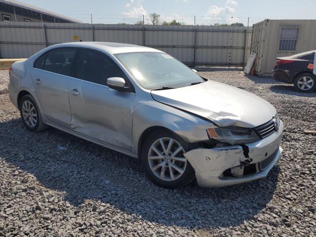 3VWDP7AJ6DM393807 - 2013 VOLKSWAGEN JETTA SE Gümüş foto 4