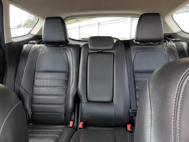 1FMCU0JD8HUC73111 - 2017 FORD ESCAPE TITANIUM შავი ფოტო 10