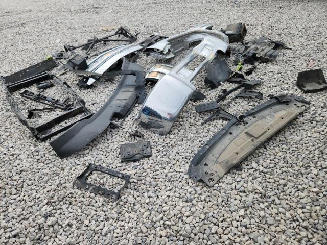 1GC2KUEG9JZ260247 - 2018 CHEVROLET SILVERADO K2500 HEAVY DUTY SILVER photo 12