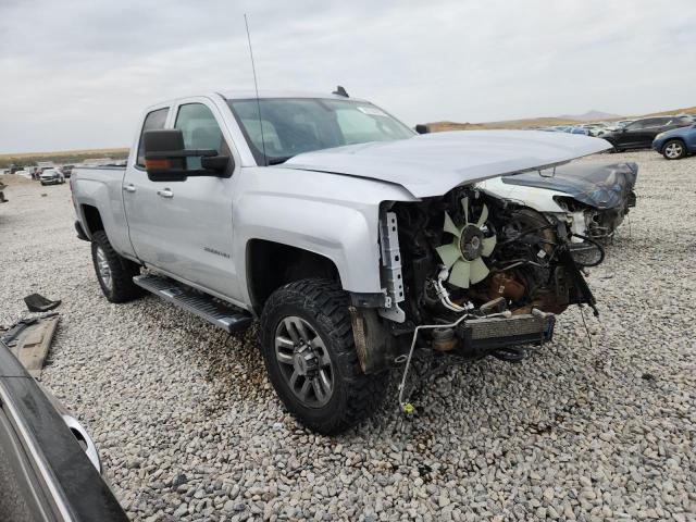 1GC2KUEG9JZ260247 - 2018 CHEVROLET SILVERADO K2500 HEAVY DUTY SILVER photo 4