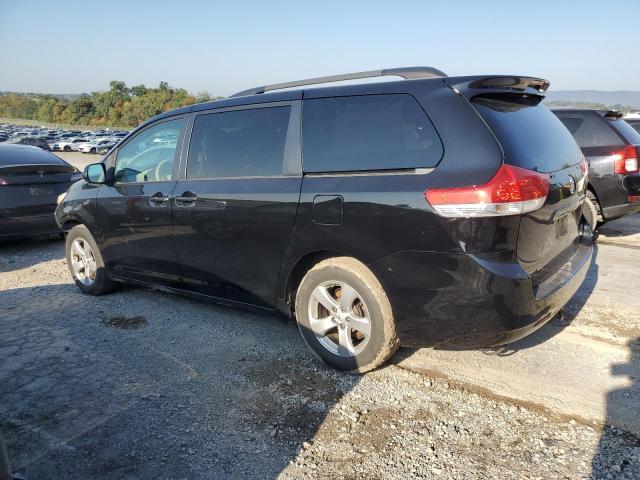5TDKK3DC4BS125995 - 2011 TOYOTA SIENNA LE შავი ფოტო 2