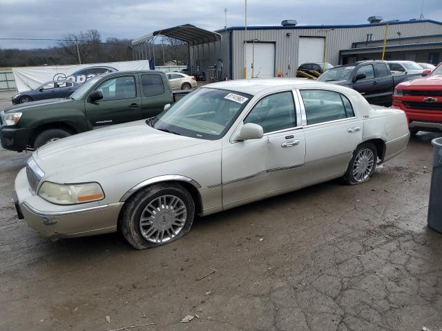 2006 LINCOLN TOWN CAR SIGNATURE LIMITED, 