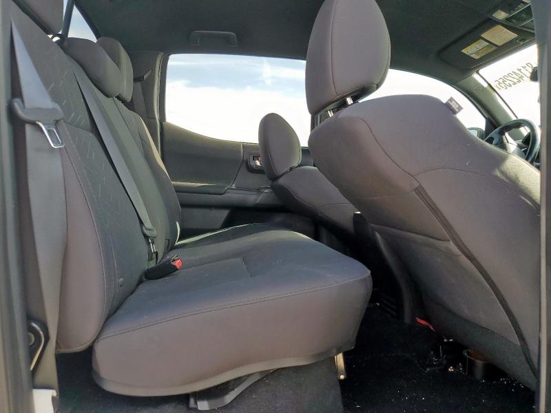 5TFCZ5AN0HX116800 - 2017 TOYOTA TACOMA DOUBLE CAB 白色 照片 10