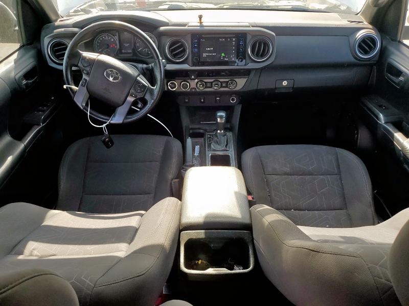 5TFCZ5AN0HX116800 - 2017 TOYOTA TACOMA DOUBLE CAB 白色 照片 8