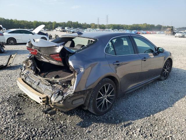 4T1T11AK1NU674783 - 2022 TOYOTA CAMRY SE BROWN photo 3