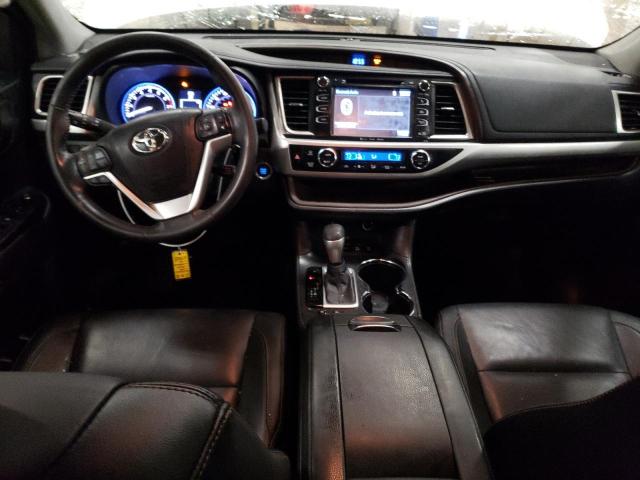 5TDJKRFH5GS278612 - 2016 TOYOTA HIGHLANDER XLE WHITE photo 8