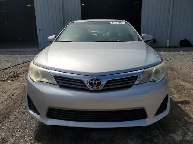 4T4BF1FK6DR294512 - 2013 TOYOTA CAMRY L Plata foto 5