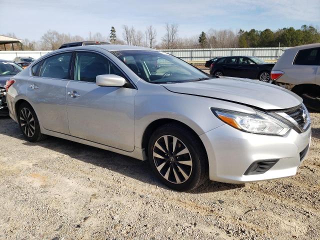 1N4AL3AP3HC227532 - 2017 NISSAN ALTIMA 2.5 SILVER photo 4