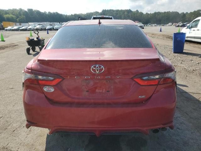 4T1G11AK6NU019228 - 2022 TOYOTA CAMRY SE წითელი ფოტო 6