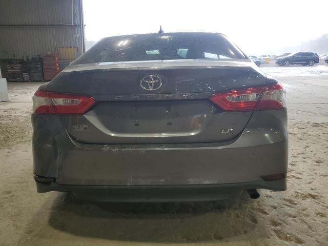 4T1C11AK5LU947933 - 2020 TOYOTA CAMRY LE 灰色 照片 6