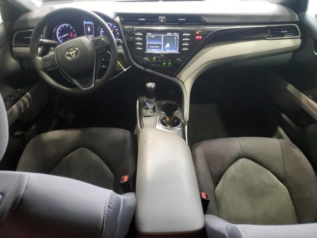 4T1C11AK5LU947933 - 2020 TOYOTA CAMRY LE 灰色 照片 8