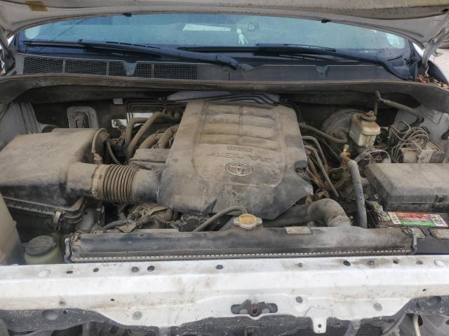 5TFRM5F16BX021924 - 2011 TOYOTA TUNDRA DOUBLE CAB SR5 WHITE photo 11