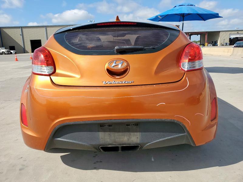 KMHTC6AD8DU118235 - 2013 HYUNDAI VELOSTER ORANGE photo 6