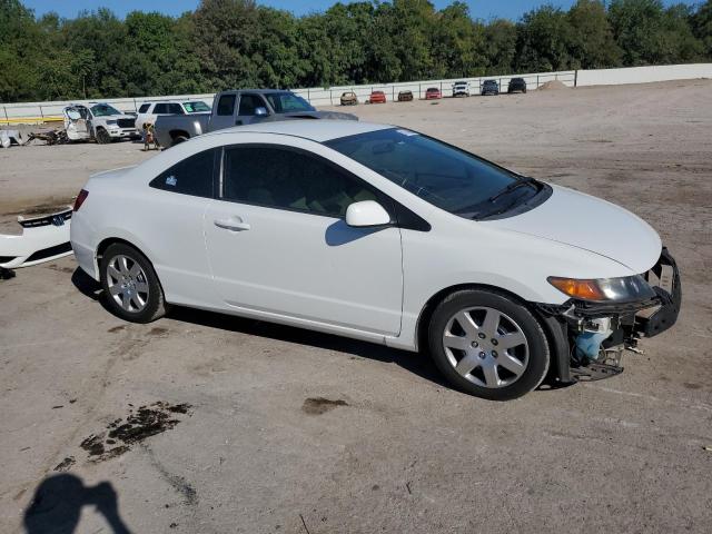 2HGFG12687H573653 - 2007 HONDA CIVIC LX WHITE photo 4