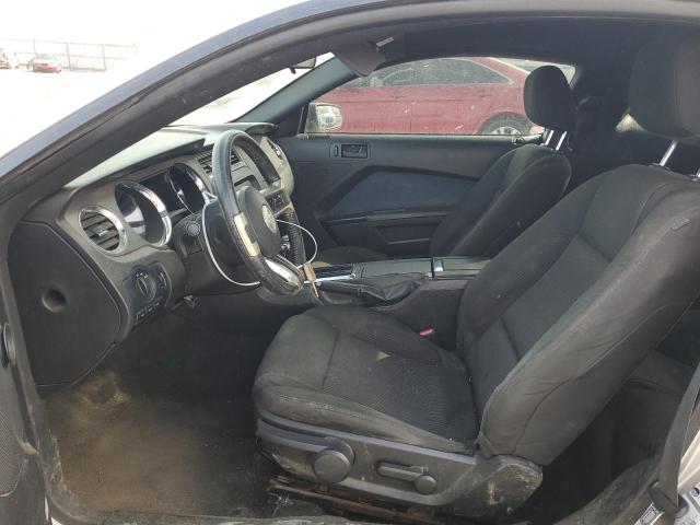 1ZVBP8AM5B5118228 - 2011 FORD MUSTANG SILVER photo 7
