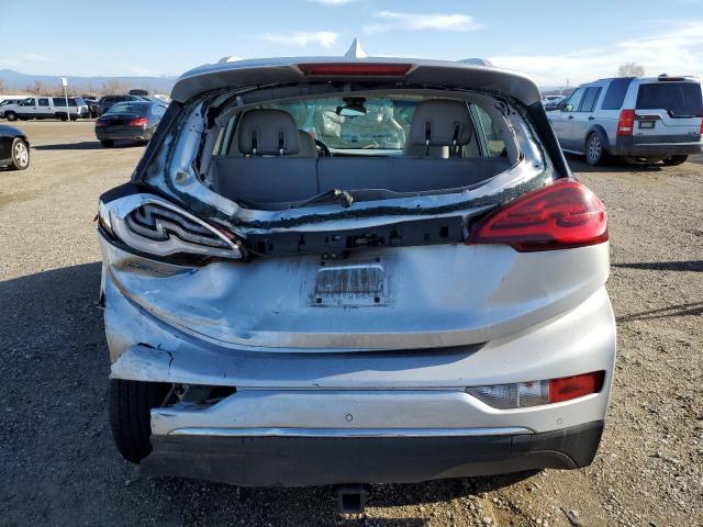 1G1FX6S01H4136740 - 2017 CHEVROLET BOLT EV PREMIER SILVER photo 6