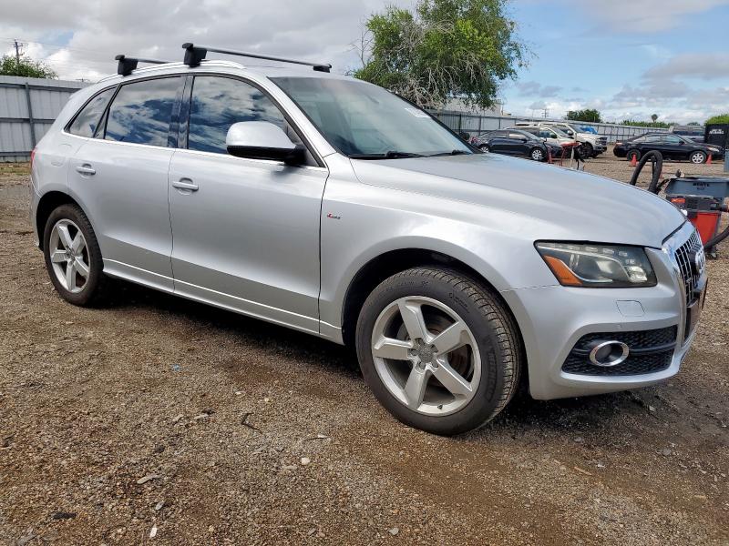 WA1DKAFP2CA098592 - 2012 AUDI Q5 PREMIUM PLUS SILVER photo 4